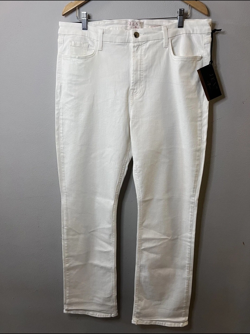 white slim bootcut jeans from Jen7 by 7 For All Mankind Size 4 NEW
